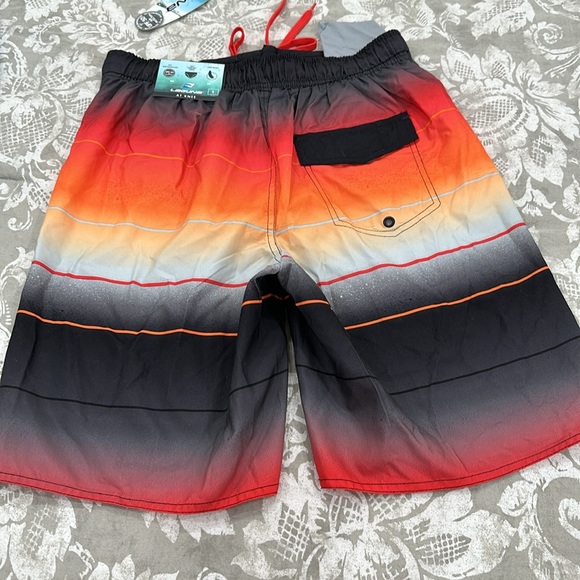LAGUNA SWIMMING SHORTS - Picture 4 of 5